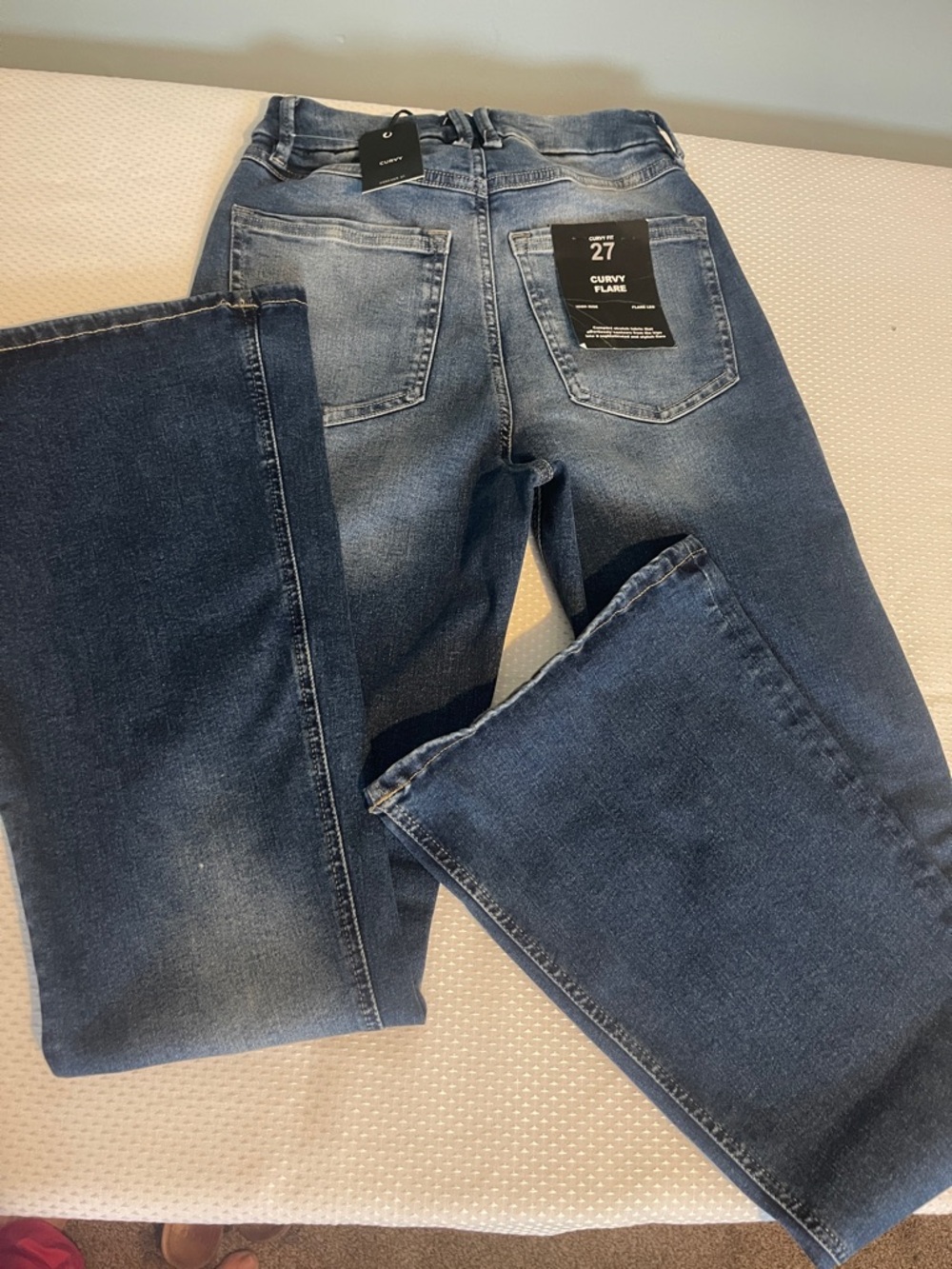 Forever 21 Curvy Flare Jeans - Dark Blue